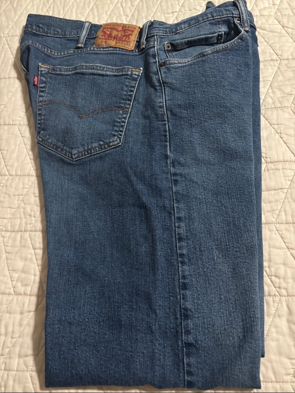 Levi's 505 Medium Blue Straight-Leg Denim Jeans EUC 40x32